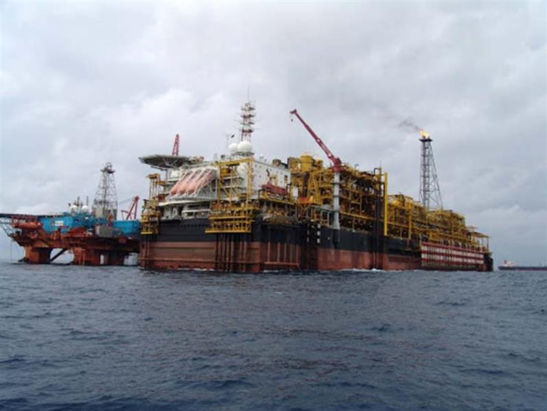 Angola produziu menos 23 milhões de barris de Crude/dia que em 2020 