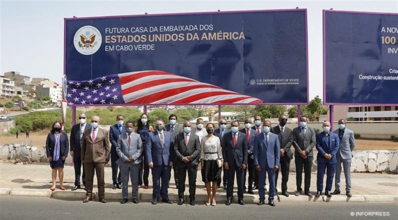 Construção da nova embaixada dos EUA em Cabo Verde com impacto de 370 milhões euros, mais de metade do