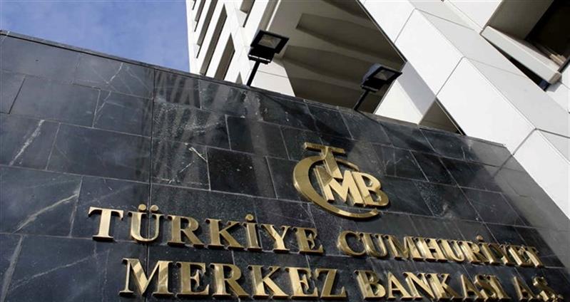 A moeda turca cai para mínimos históricos depois de Erdogan ter destituído vice-governadores do banco
