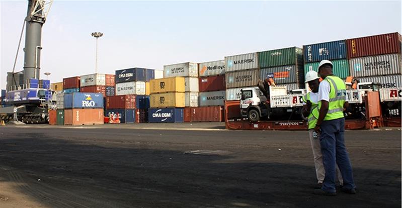 Porto de Luanda movimenta 7,5 milhões de toneladas de carga