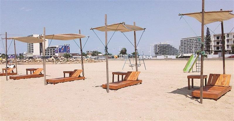 Negócios de praia dão nova vida e segurança à ilha de Luanda