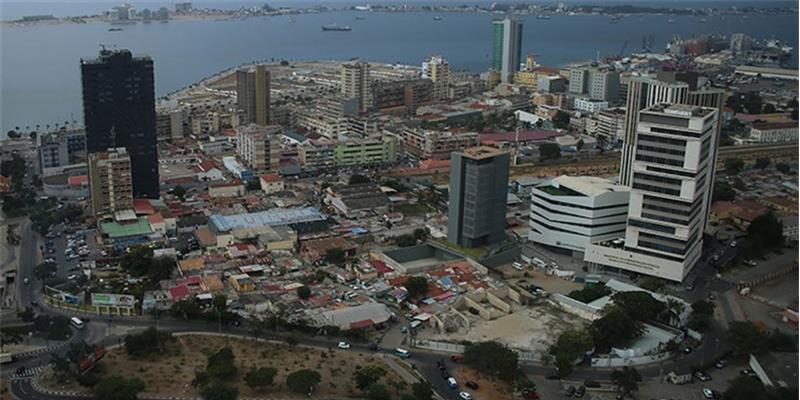 Angola na cauda do crescimento económico da África Subsariana