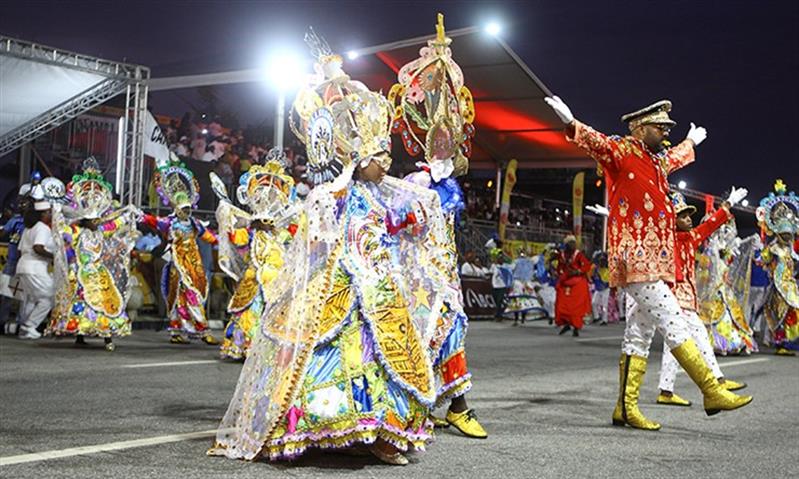 Quatro dias de Carnaval em Luanda em 2023