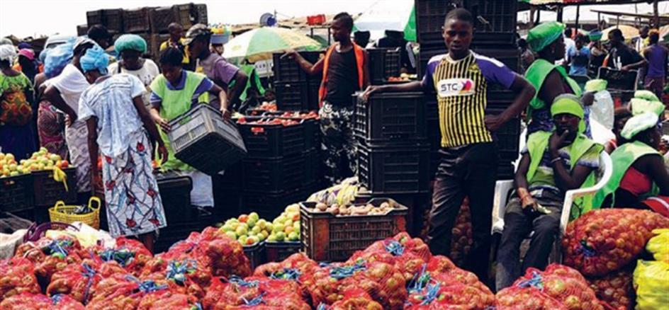 Há pelos menos 120 mercados informais de produtos alimentares em Luanda