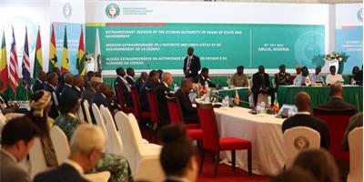 Sanções ao Níger pesam nos vizinhos e CEDEAO tenta a paz
