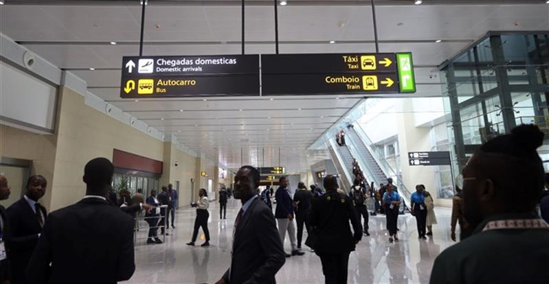 Novo aeroporto vai ter de "roubar" passageiros e carga aos sul-africanos