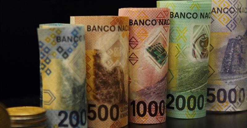 Banco Central "enxuga" liquidez na economia para travar inflação