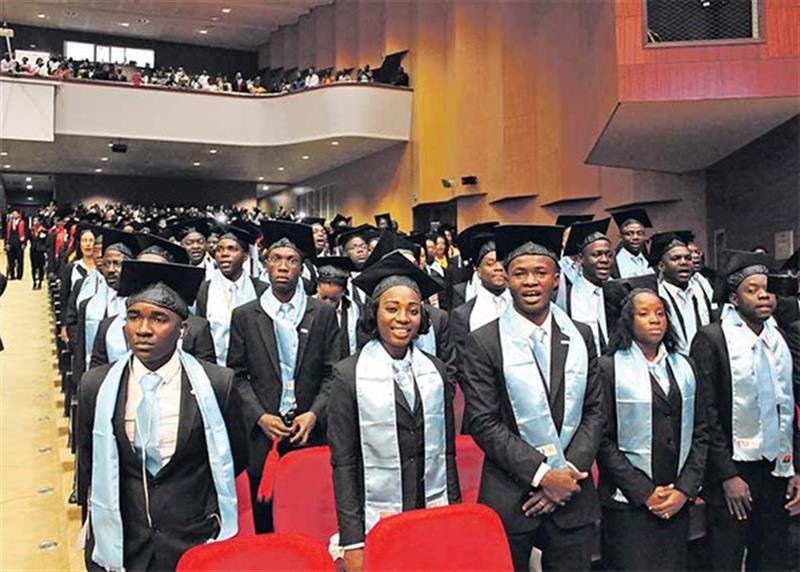 Universidade Independente atribui mais de um milhar de diplomas