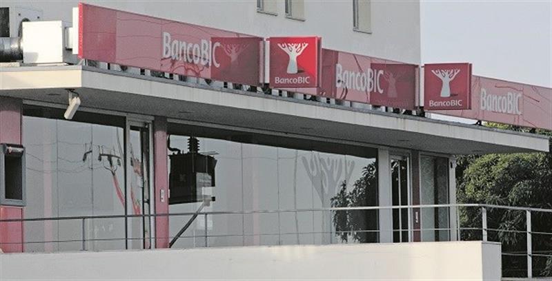 Cambiais garantem quase 30% do produto bancário no mercado angolano