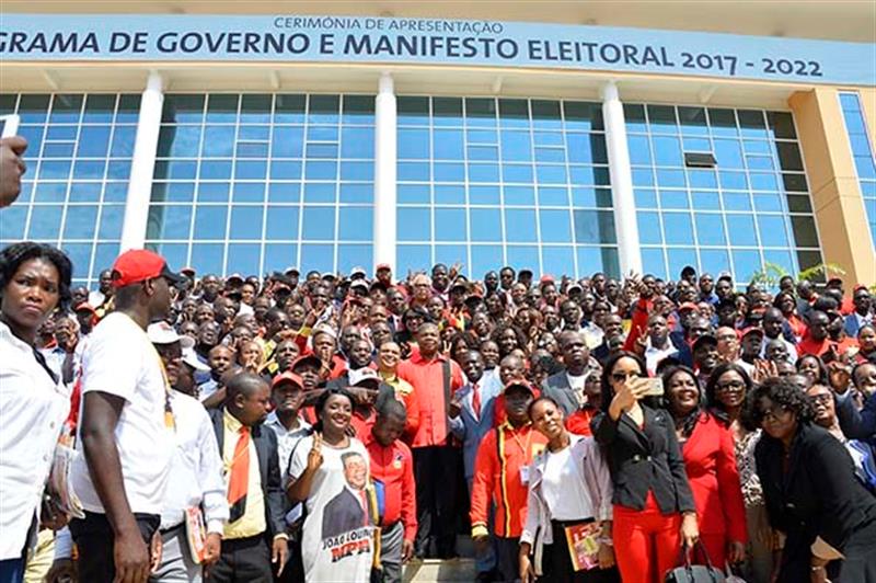 MPLA promete melhorar ambiente de negócios do País