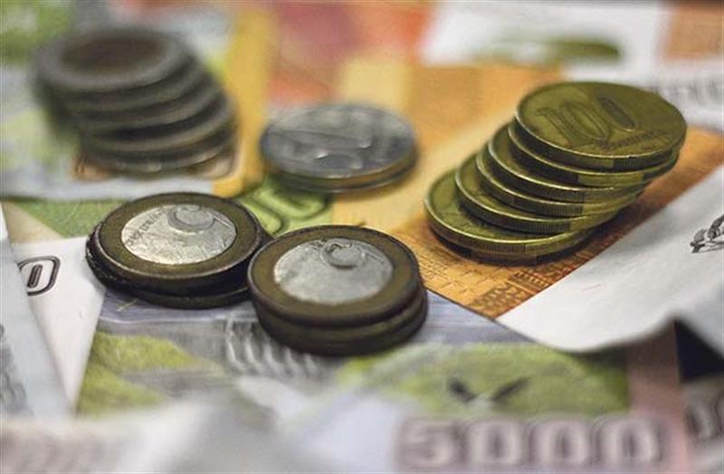 Menos de 26,2 mil milhões Kz de notas e moedas em circulação desde Janeiro