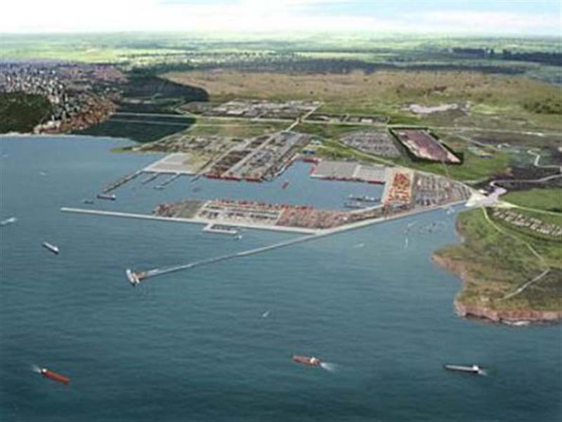 Garantia de 1,5 mil milhões USD para novo Porto do Dande