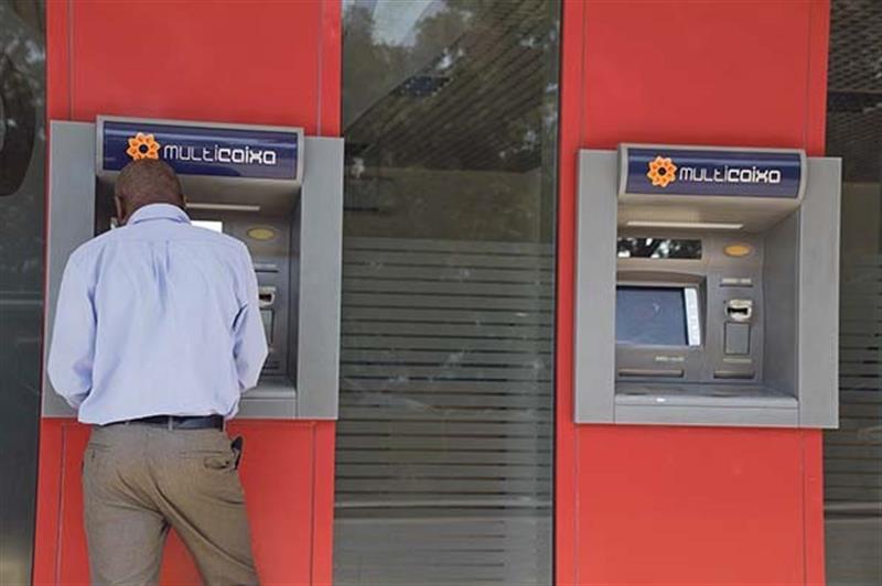 A importância das boas práticas e do controlo no sector bancário angolano