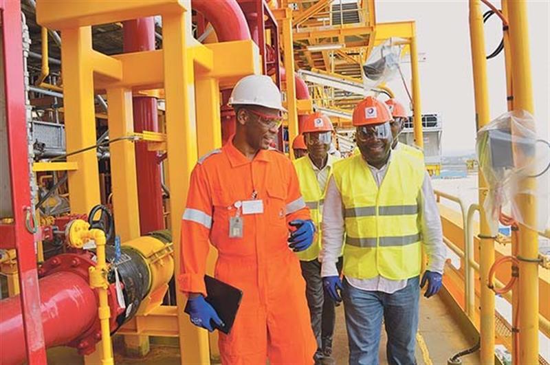 Concessionária pede aos operadores projectos para aumentarem produção de petróleo no País 