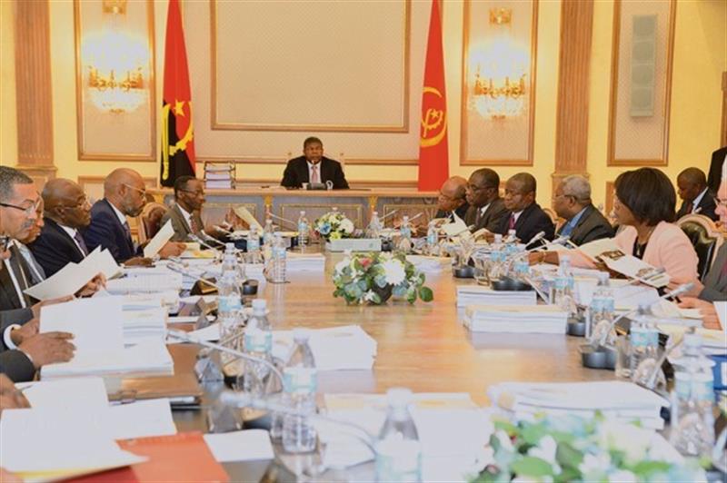 Conselho de Ministros aprecia proposta de OGE 2019 de 11,2 biliões Kz