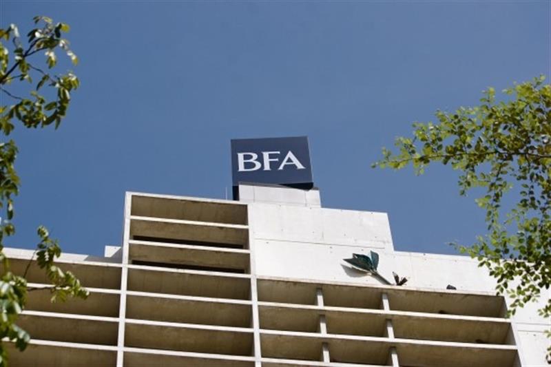 BFA "tomba" da liderança dos lucros e contribui para queda de 24,5% nos resultados da banca