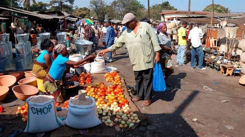 Reflexões sobre possíveis soluções para a reconversão da economia informal em Angola